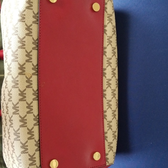 Michael kors handbag - Picture 5 of 6